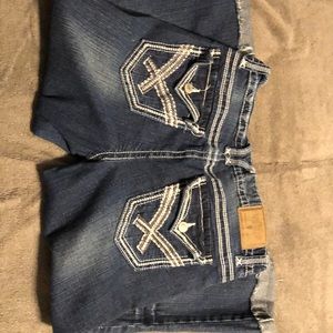 Amethyst capris size 11